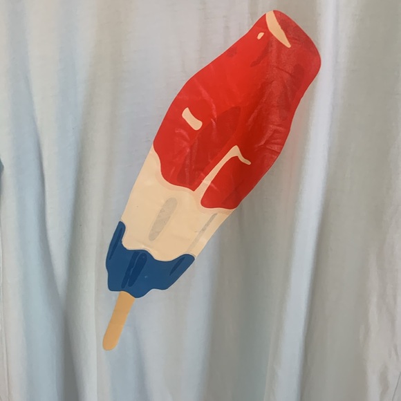 Public Art tee - Picture 2 of 9